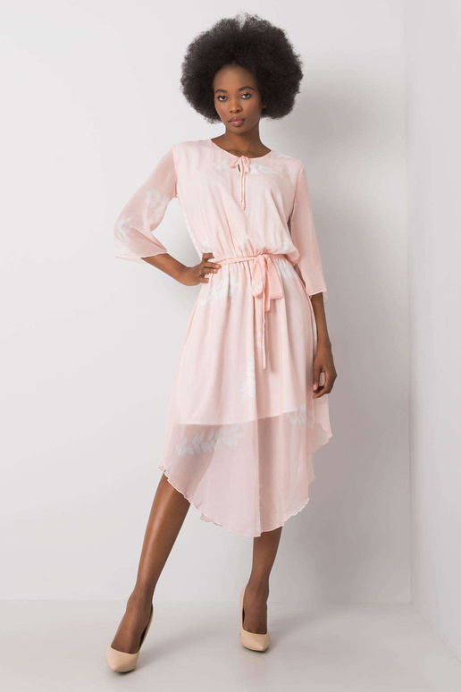 Yareliho světle růžové šaty