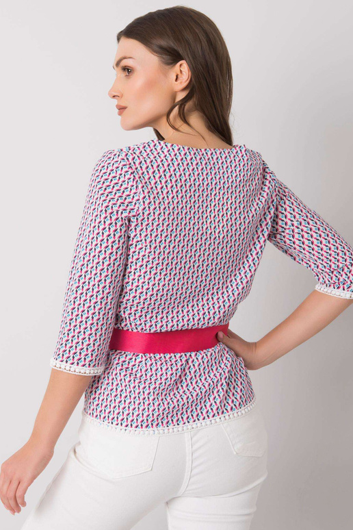 Bílá a růžová halenka se vzory Ifrah