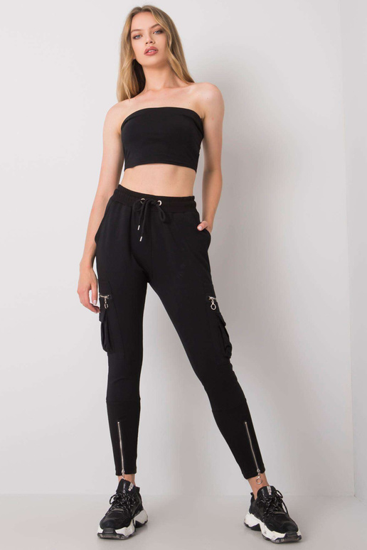 Černé tepláky Hemmy