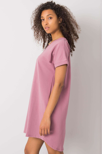 Špinavé růžové ležérní šaty...