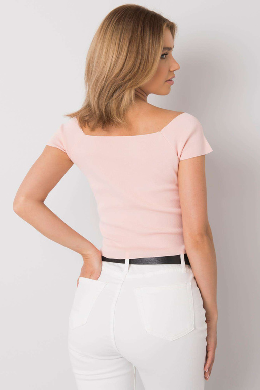 Bledě růžová vypasovaná halenka pro... Bledě růžová vypasovaná halenka pro...