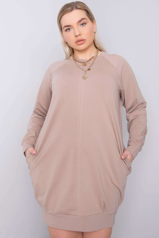 Ariadniny tmavě béžové šaty větší...