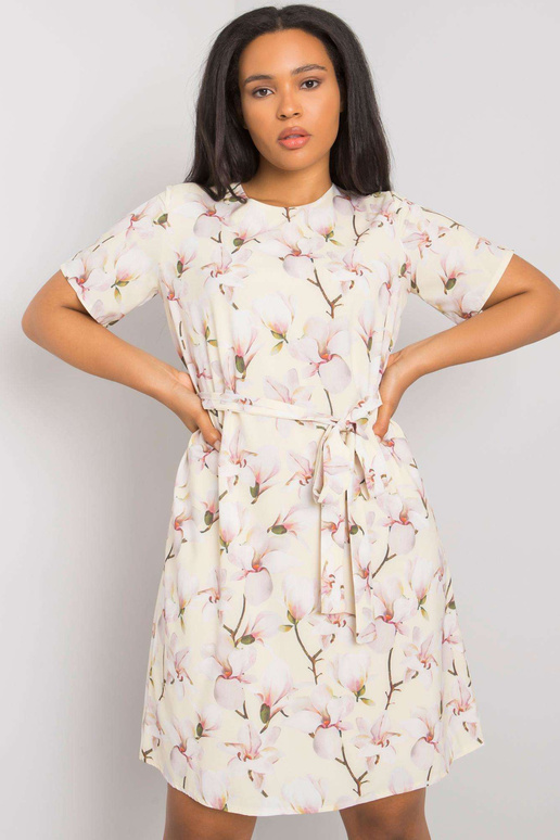 Žluté vzorované šaty velké velikosti...