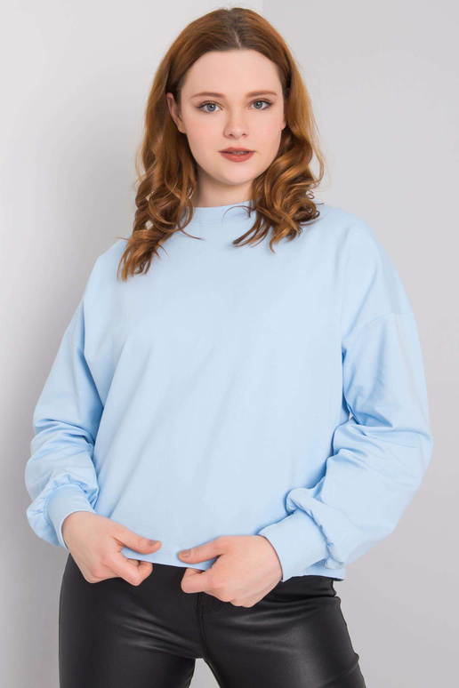 Světle modrá mikina větší velikosti...