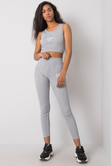 Šedá sportovní souprava... 2