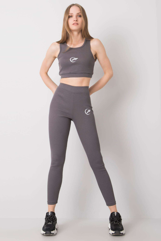 Tmavě šedá sportovní souprava Hailie... Tmavě šedá sportovní souprava Hailie...