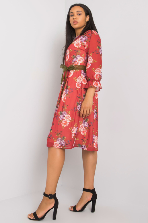 Vínové květinové šaty velké velikosti...