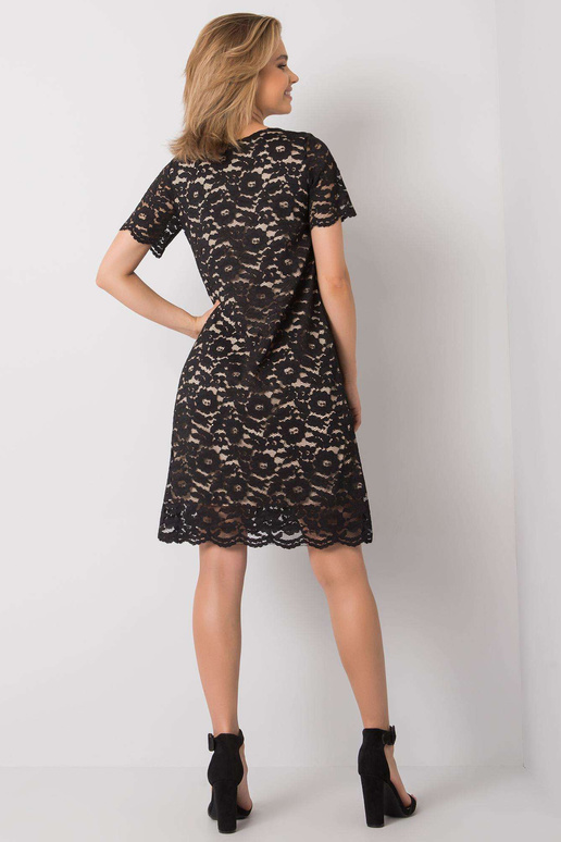 Černé krajkové šaty Lulu