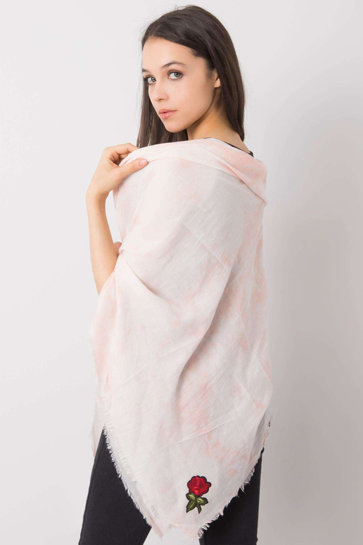 Broskvový pléd s pruhy