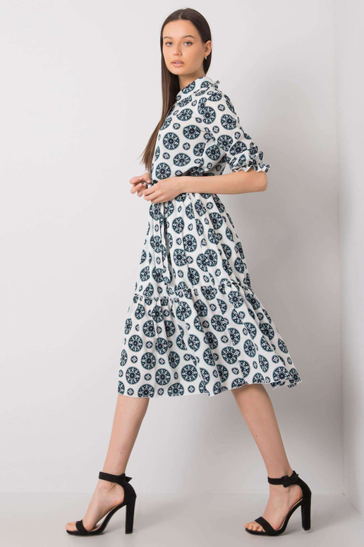 Bílé a mátové šaty s potisky Avelina