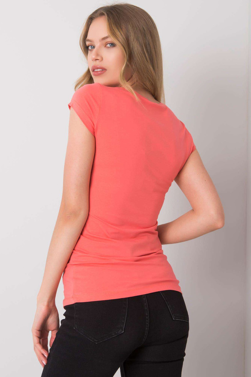 Korálové tričko s nášivkou Misha