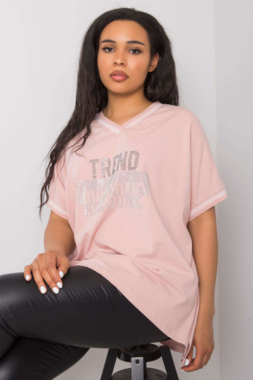 Špinavě růžová halenka...