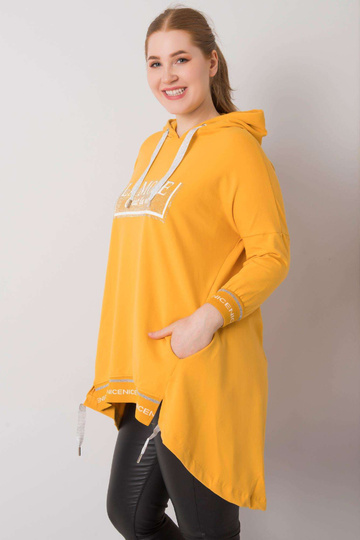 Tmavě žlutá mikina s kapucí...