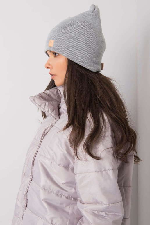 Šedá dámská čepice s čepicí