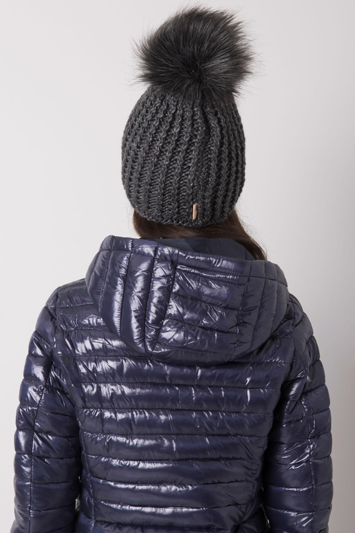 Tmavě šedá dámská zimní čepice