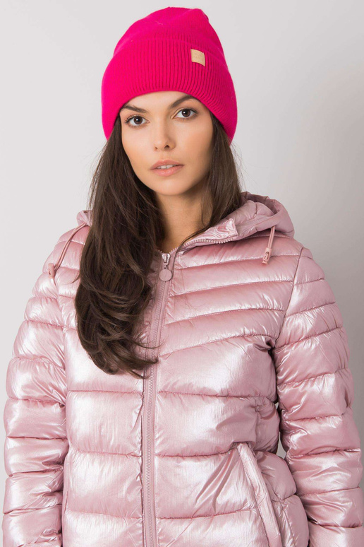 Dámská čepice s kulichem v růžové barvě