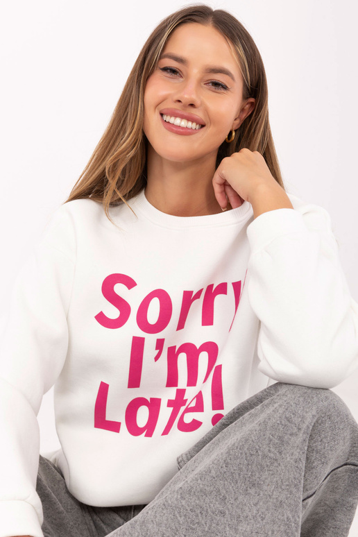 Ecru-růžová mikina s nápisem Kailee