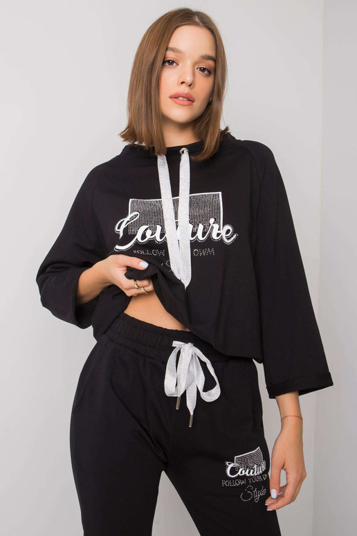 Černá souprava s aplikacemi Martille