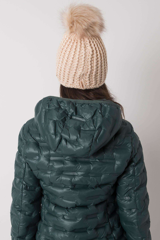 Béžová dámská zimní čepice