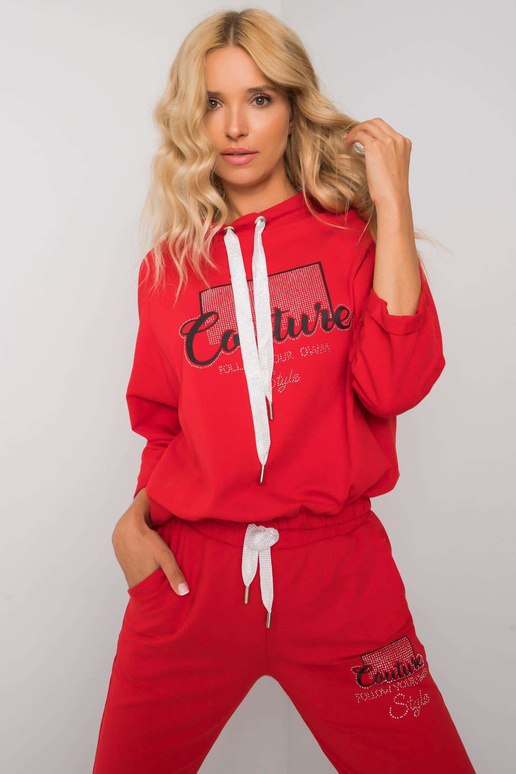 Červená sada s aplikacemi Martille