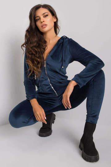 Tmavě modrý dvoudílný...