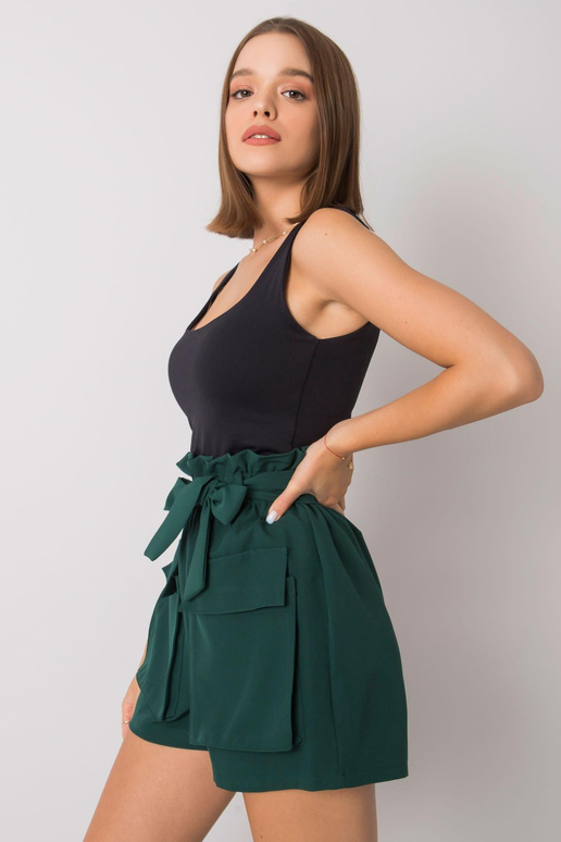 Tmavě zelené kraťasy s kapsami Destinee