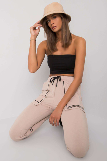 Světle béžové bavlněné...