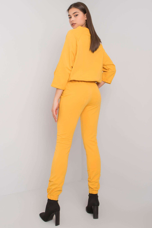 Tmavě žlutá sada s aplikacemi Martille