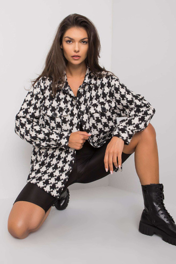 Bílá a černá košile s... 2