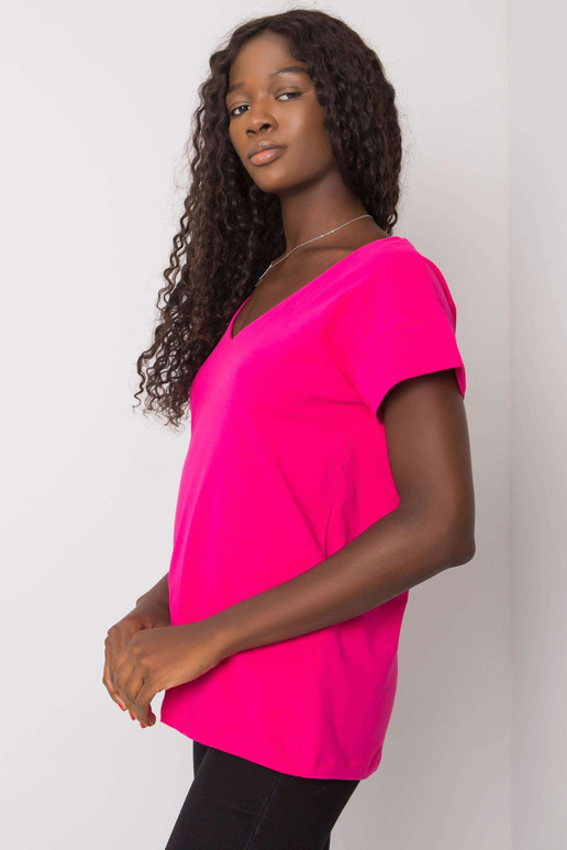 Fuchsiová halenka s výstřihem na... Fuchsiová halenka s výstřihem na...