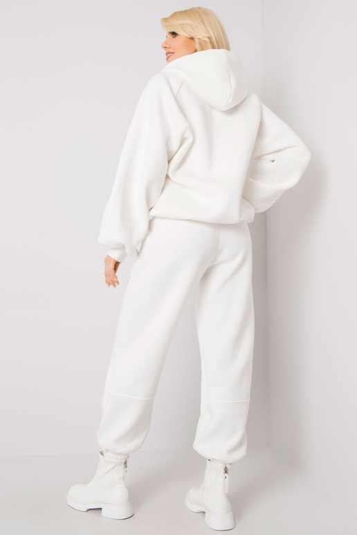 Ecru třídílný set s vestou Abigail