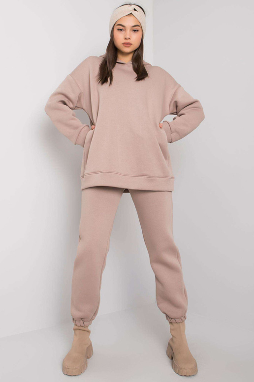 Dillonův tmavě béžový dvoudílný set...