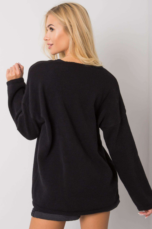 Černý svetr s výstřihem do V Georgia...