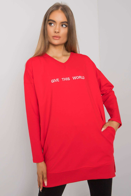 Červená tunika s nápisem Halifax RUE...