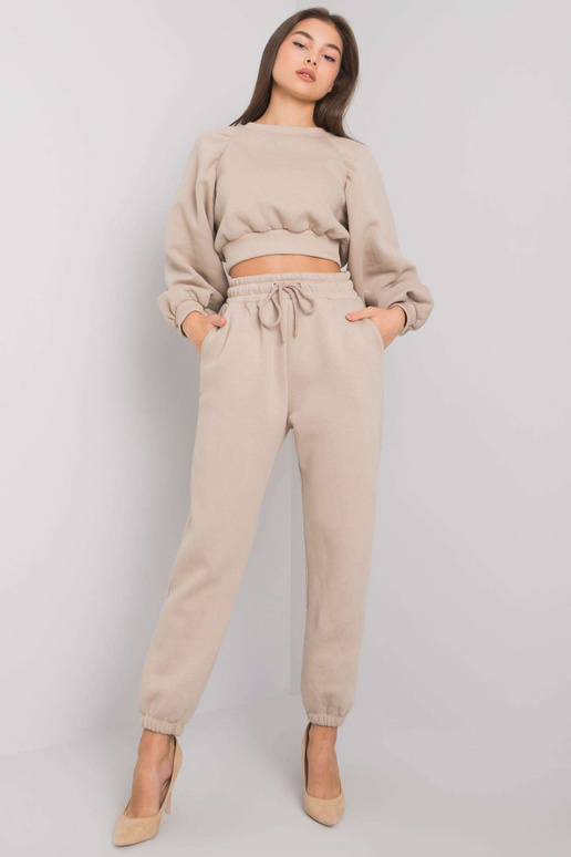 Béžová dámská dvoudílná souprava...