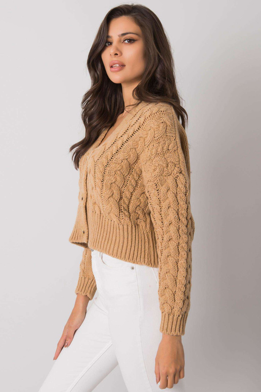 Velbloudí svetr na knoflíky s copánky...
