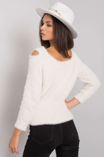 Ecru svetr s průstřihy... 2