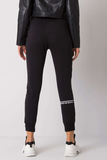 Černé bavlněné tepláky Winsley