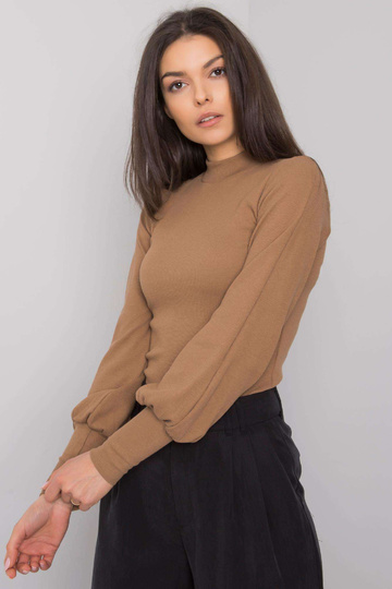 Světle hnědá proužkovaná...