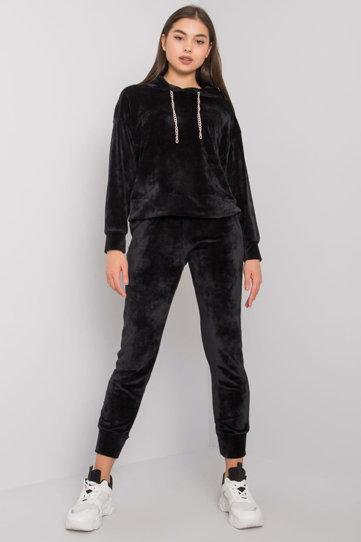 Černý velurový set s kalhotami Chanya
