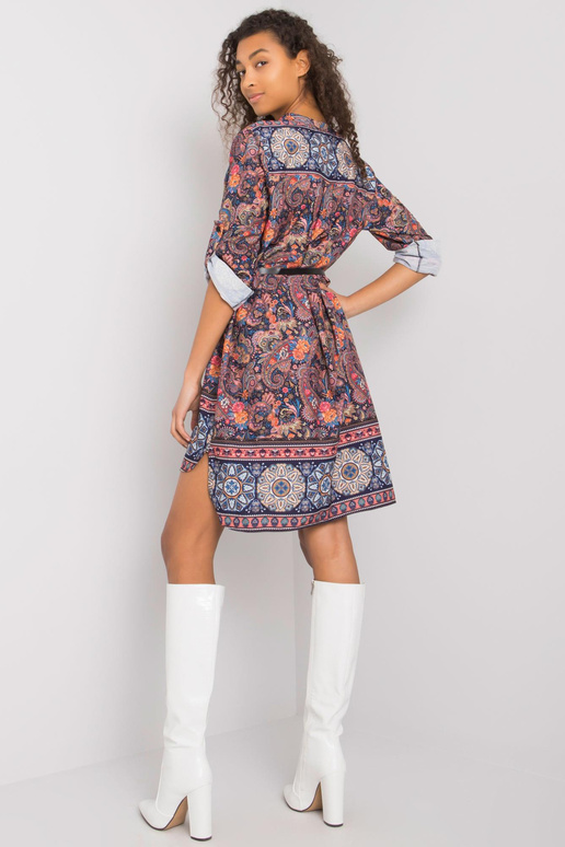 Námořnicky modré vzorované šaty s... Námořnicky modré vzorované šaty s...