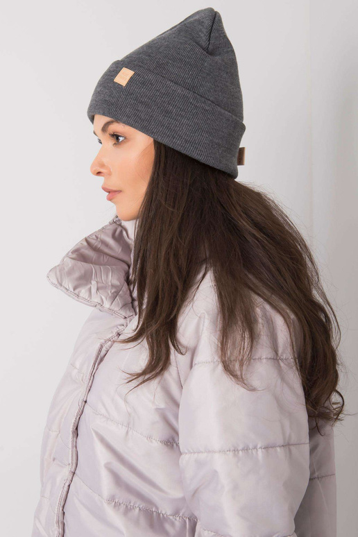 Tmavě šedá čepice Beanie