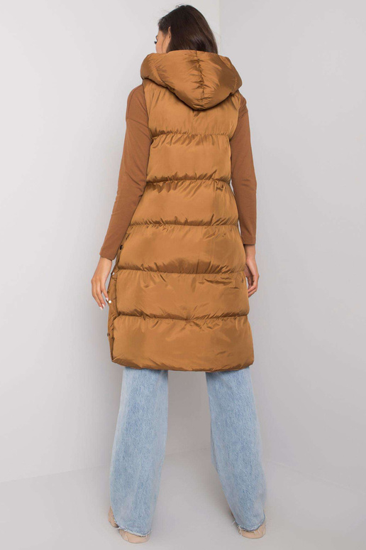 Hnědá Chase prošívaná vesta s kapucí