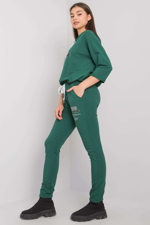 Tmavě zelená sada s aplikacemi Martille