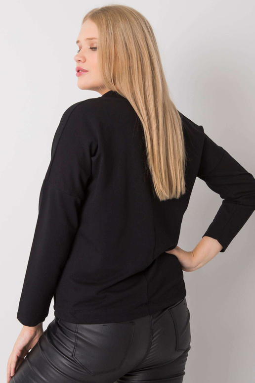 Černá plus size halenka s nápisem...