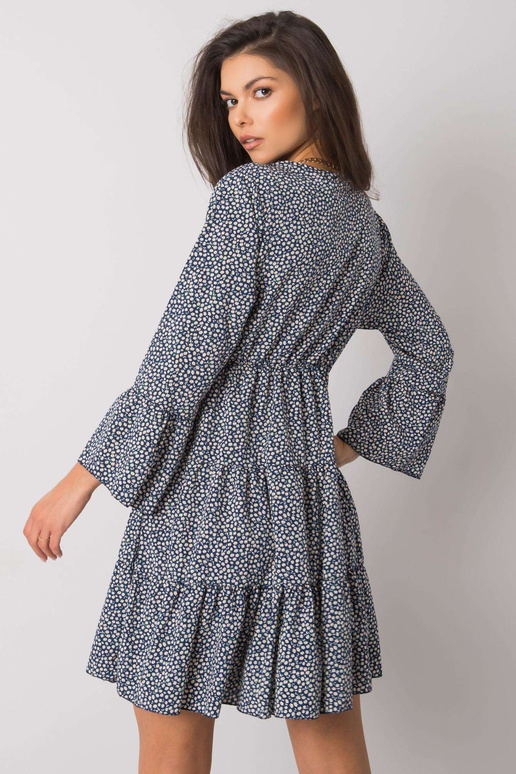 Tmavě modré šaty s květinami od Daleyzy