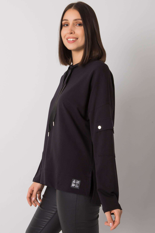 Černá nadměrná halenka s kapsou na...