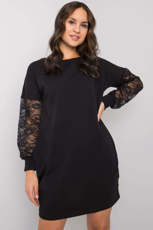 Černé šaty s krajkovými rukávy...