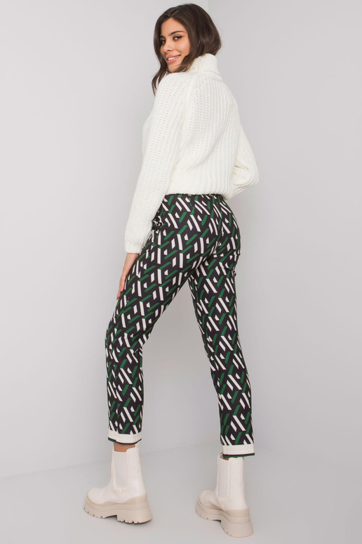 Černé a zelené kalhoty se vzorem...