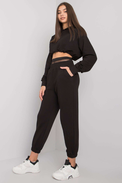 Černý komplet s kalhotami Moline